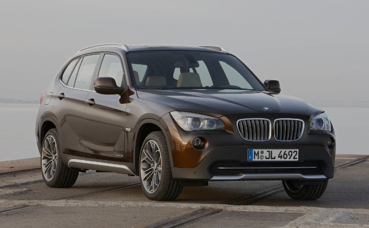 BMW X1 – dane techniczne, wymiary, silniki, spalanie, pojemność, ceny, opinie