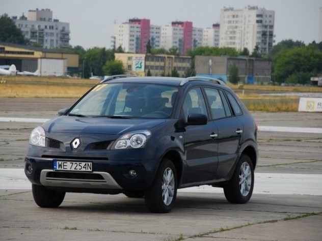 Renault Koleos I — dane techniczne, wymiary, silniki, spalanie, pojemność, ceny, opinie