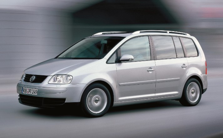 Volkswagen Touran, VW – dane techniczne, wymiary, silniki, spalanie, pojemność, ceny, opinie