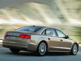 audi-a8-d4-2010-dzis.jpg