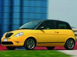 lancia-ypsilon-3-2003-2010.jpg