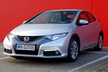 honda-civic-5d-sport-zdjecia_3730.jpg