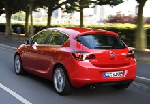 nowy-opel-astra-fot-general-motors_1741.jpg