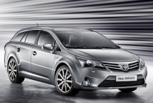 odmlodzona-toyota-avensis_3701.jpg