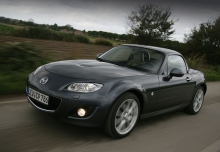 mazda-mx-5-uznana-w-wielkiej-brytanii_654.jpg