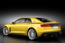 audi-sport-quattro-concept_5966.jpg