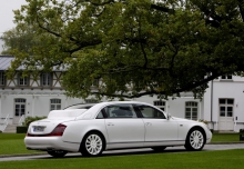 studyjny-maybach-landaulet_833.jpg